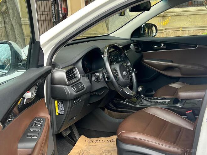 Kia Sorento-10