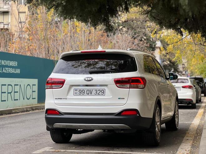Kia Sorento-6