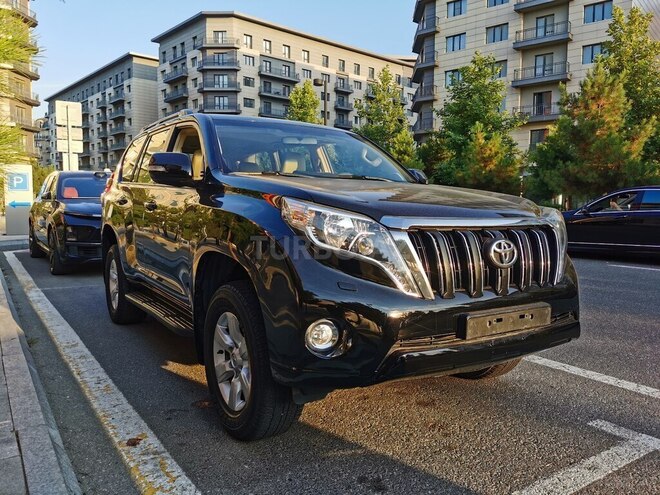 Toyota Land Cruiser Prado-5