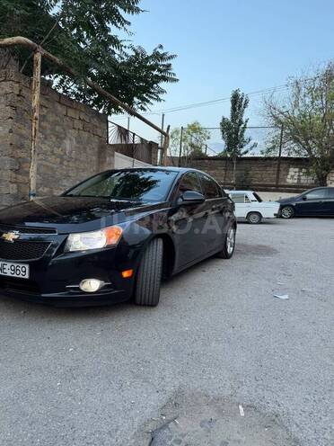 Chevrolet Cruze-2