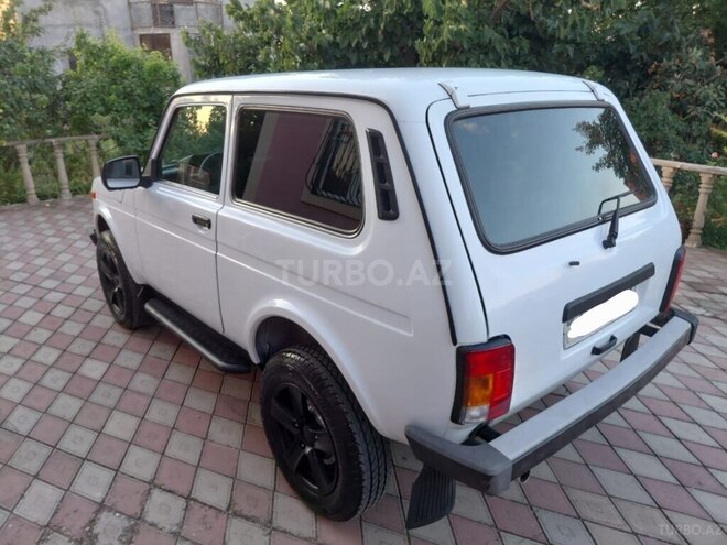 LADA (VAZ) Niva-6