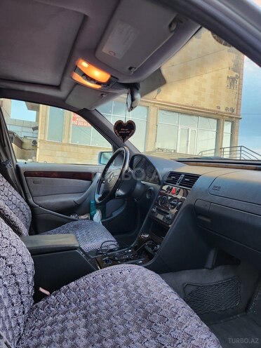 Mercedes C 220-6