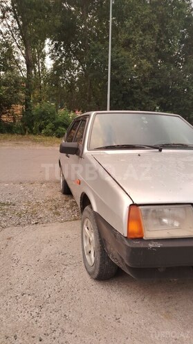 LADA (VAZ) 2109-2