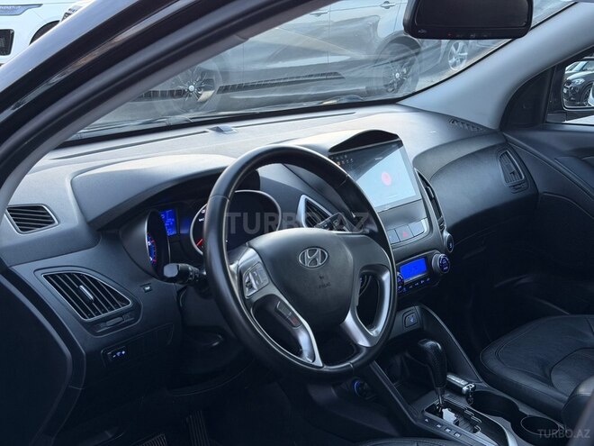 Hyundai Tucson-12