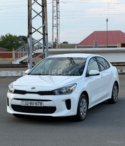 Kia Rio-1