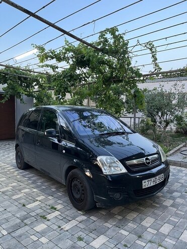 Opel Meriva-2