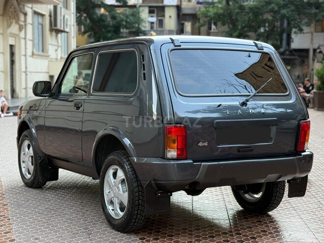 LADA (VAZ) Niva-5