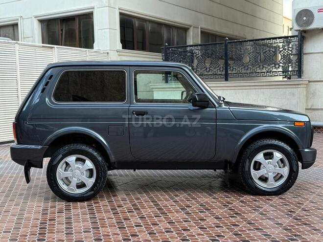 LADA (VAZ) Niva-7