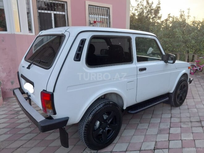 LADA (VAZ) Niva-5