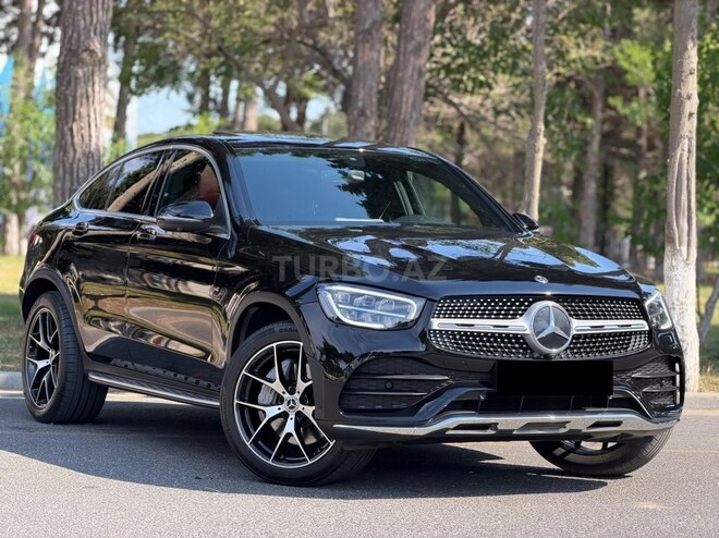 Mercedes GLC 300 4MATIC Coupe-2