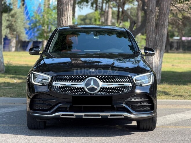 Mercedes GLC 300 4MATIC Coupe-1
