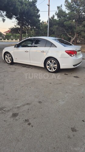 Chevrolet Cruze-4