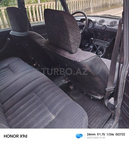 LADA (VAZ) 2106-5