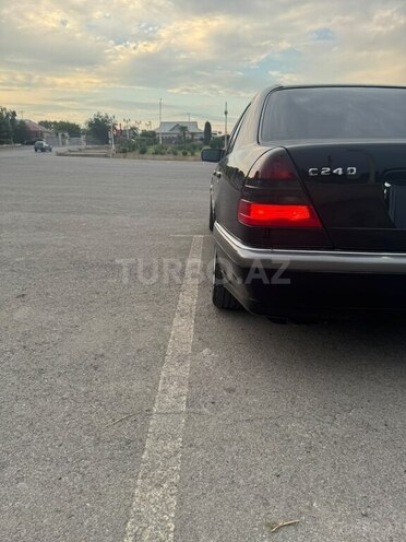 Mercedes C 240-4