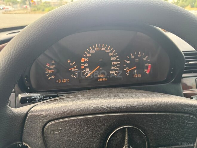 Mercedes C 240-16