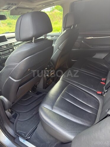 BMW X5-7