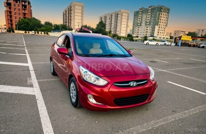 Hyundai Accent-6