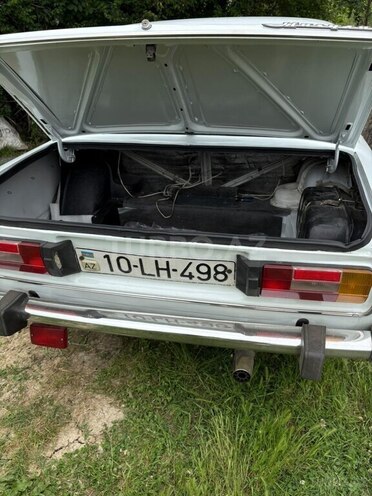 LADA (VAZ) 2106-5
