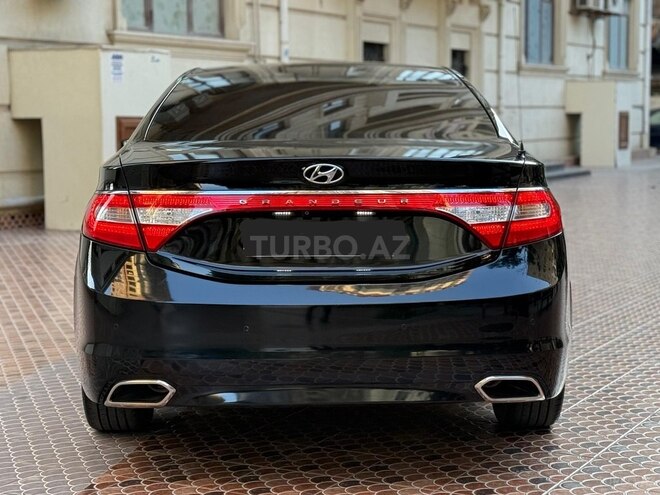 Hyundai Grandeur-2