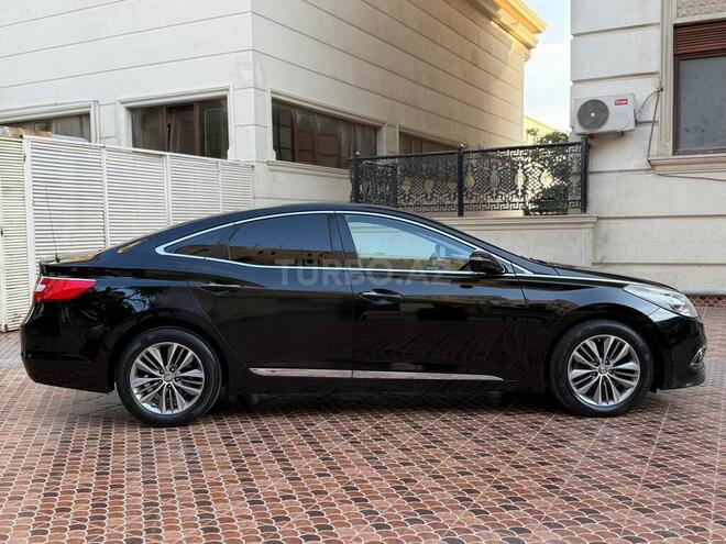 Hyundai Grandeur-7