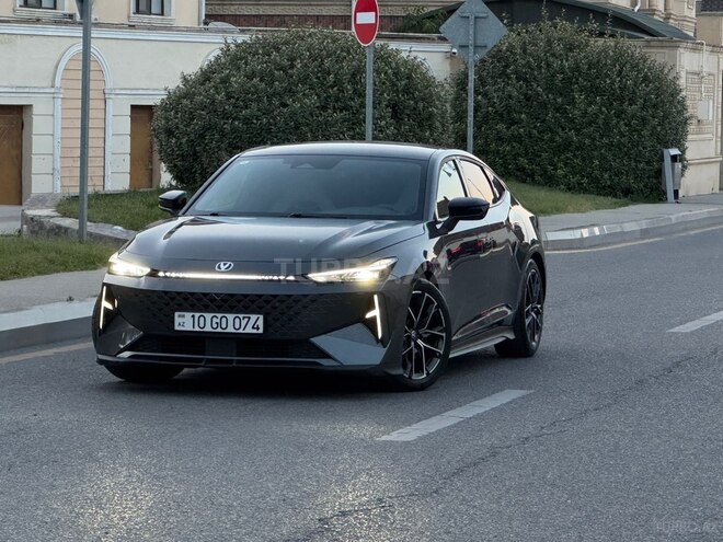 Changan Uni-V iDD-1