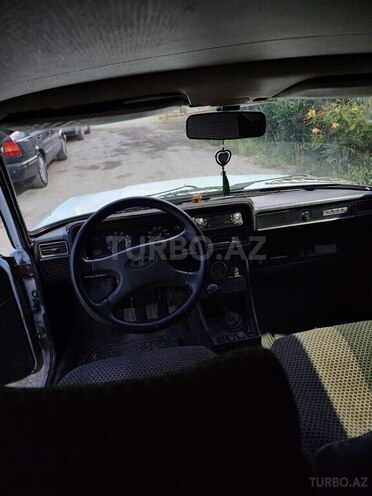 LADA (VAZ) 2107-6