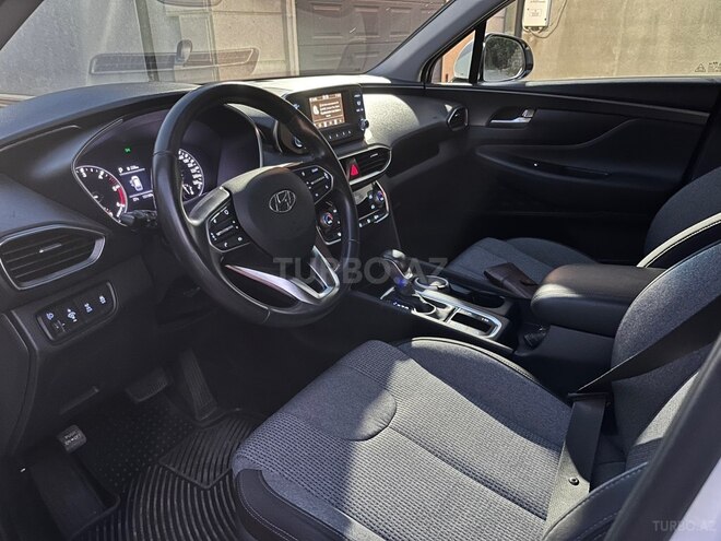 Hyundai Santa Fe-11