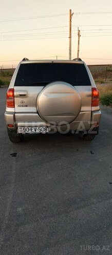 Toyota RAV4-2