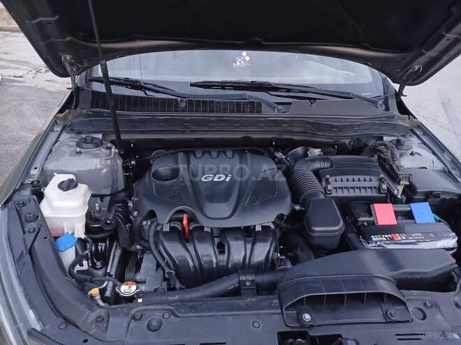 Kia Optima-11