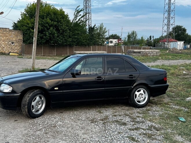 Mercedes C 180-5