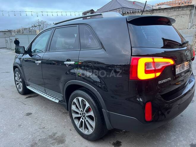 Kia Sorento-4
