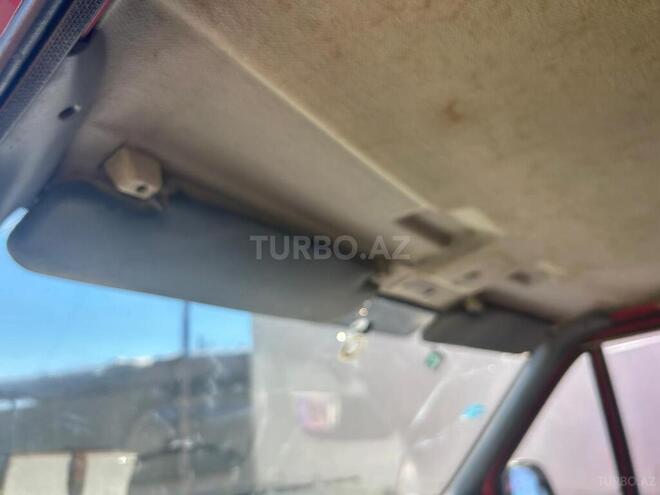 Ford Transit-10