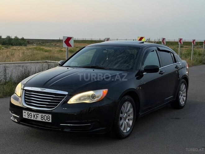 Chrysler 200-2