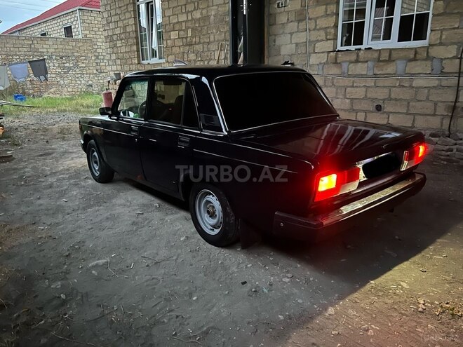 LADA (VAZ) 2107-2