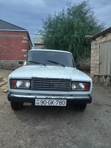 LADA (VAZ) 2107-1