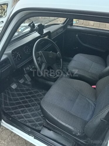 LADA (VAZ) 2107-7