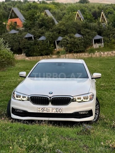 BMW 530e-1