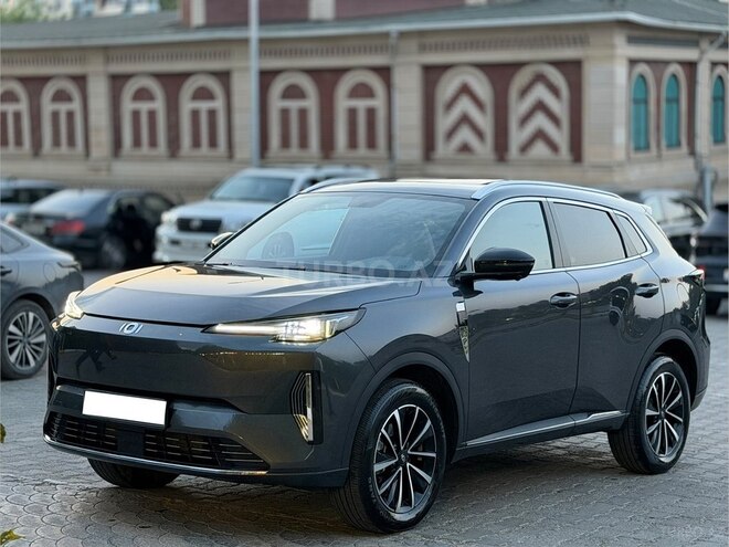 Changan Qiyuan Q05-6