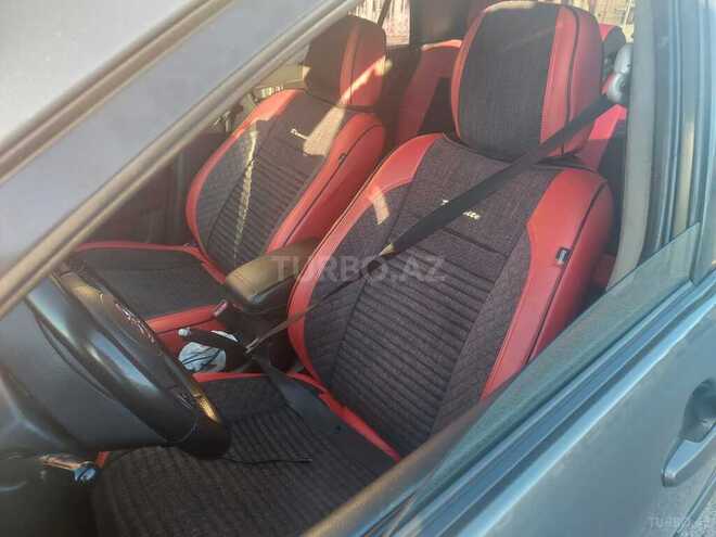 Toyota Corolla-8