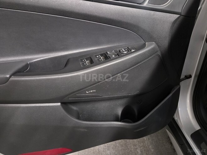 Hyundai Tucson-10