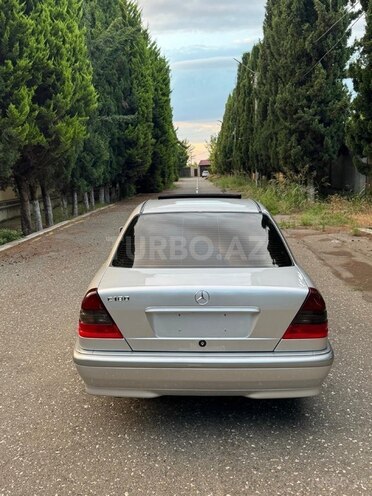 Mercedes C 180-4