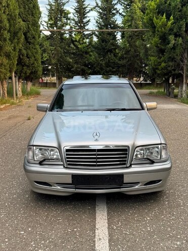 Mercedes C 180-1