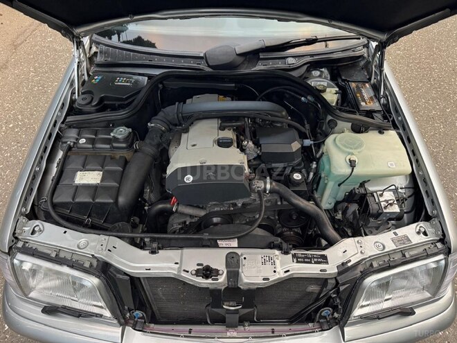 Mercedes C 180-9