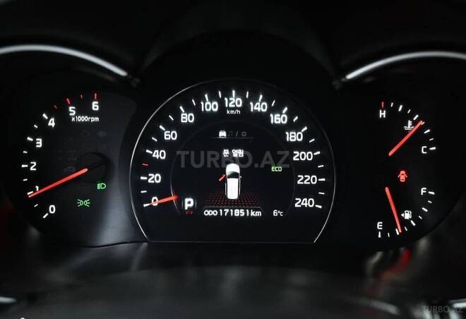 Kia Sorento-12