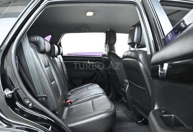 Kia Sorento-14