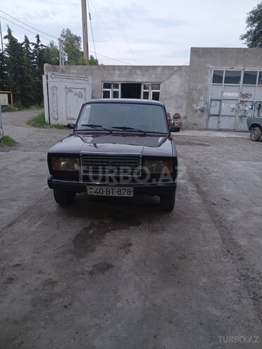 LADA (VAZ) 2107-1