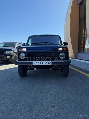 LADA (VAZ) Niva-11