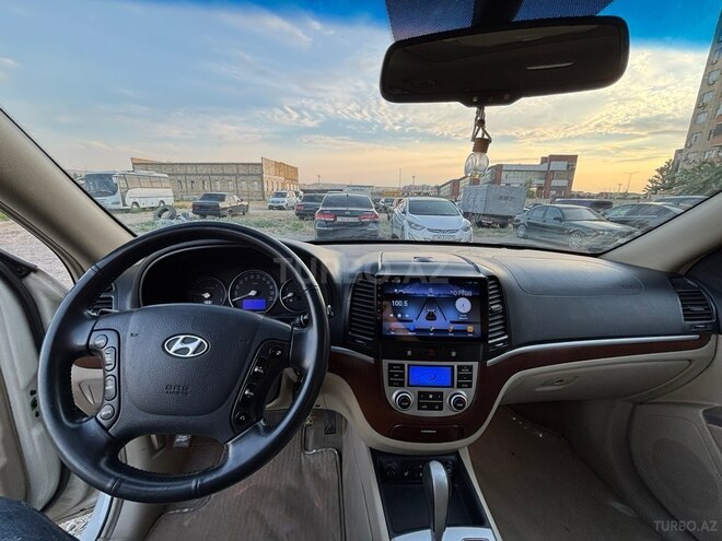 Hyundai Santa Fe-9