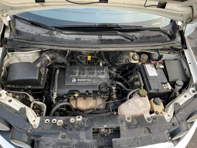 Chevrolet Aveo-2