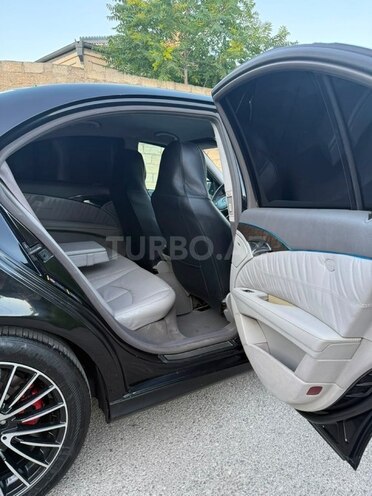 Mercedes E 320-12